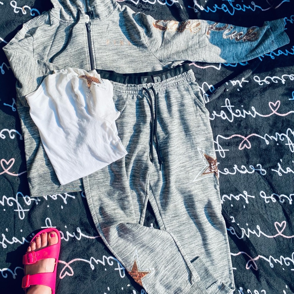 Victoria’s Secret pink bling jogger outfit